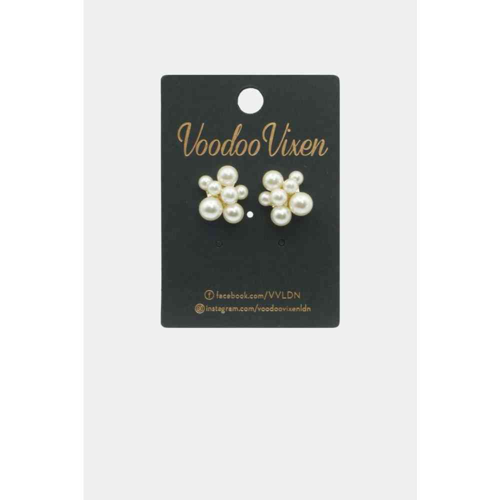 Voodoo Vixen - Pearl Bead Cluster Boucles d'oreilles - Blanc